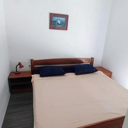 Apartments Luce-With Parking Nin Exterior photo